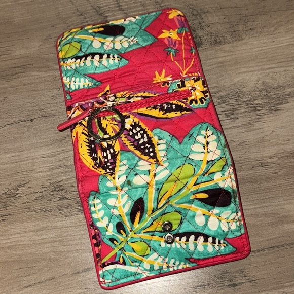 Vera Bradley Riley Rumba Triple Compartment Multicolor Wallet - Picture 6 of 6